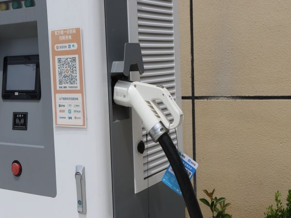 120kw直流充电桩