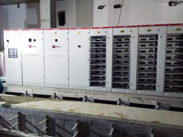泰安孵化器中心低压配电柜